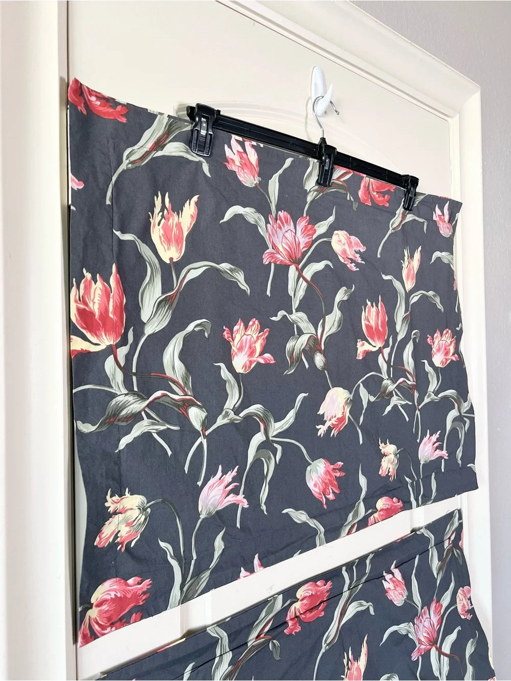 IKEA Alandsrot French Tulip Pillow Shams Set Grey Pink Floral Cottagecore Pair